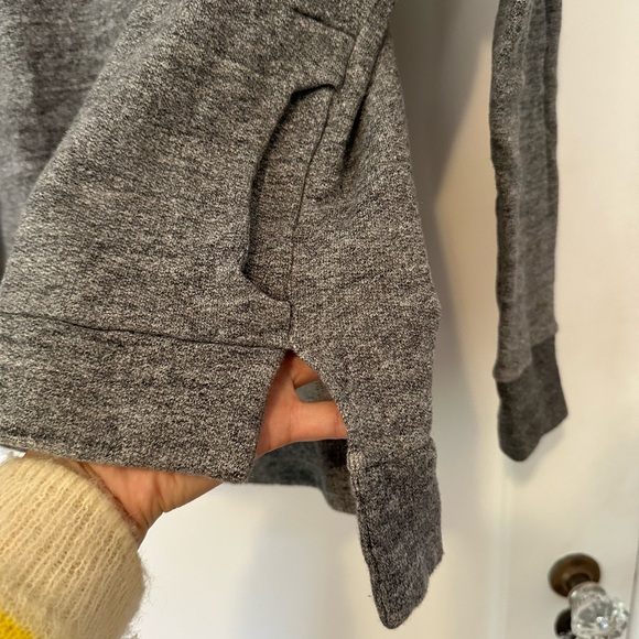 Marni heather gray sweatshirt with pouch pocket EUC - size 38 (US 4/6 or Sm) - Picture 4 of 13